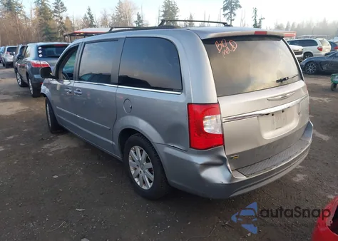 2016 Chrysler Town & Country Touring z USA, uszkodzony, nr VIN 2C4RC1BG4GR267771